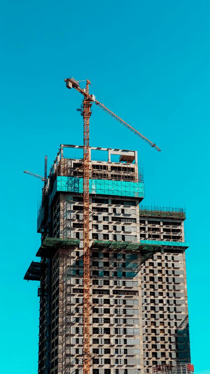 공사 중인 건축물 · 스톡 예시
